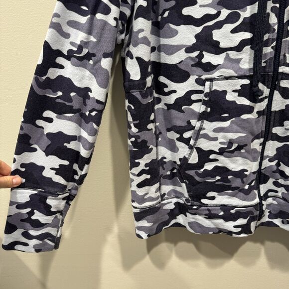 Fabletics Jacket Leah Oversized Camo Hoodie Cinch Waist Blue Women sz XXL - Picture 7 of 9